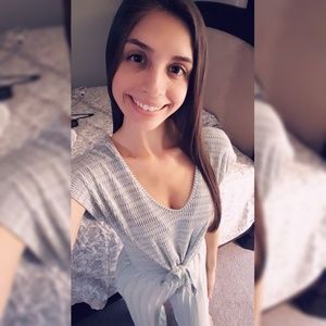 Meet your Posher, Alyssa